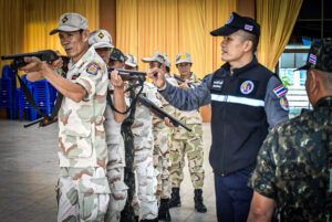 ฝึกทบทวนยกระดับขีดความสามารถ ชรบ.-ผรส.
